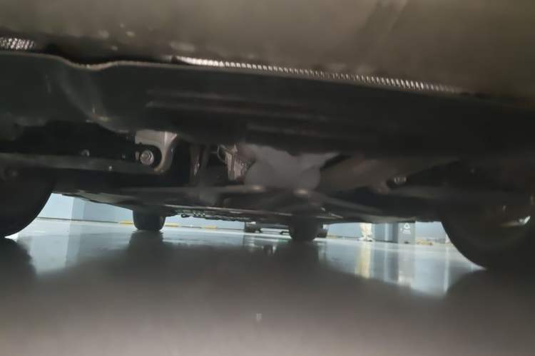 Used BMW 7 Series 2019 Updated 740Li Luxury Package Premium Edition Chassis Rear