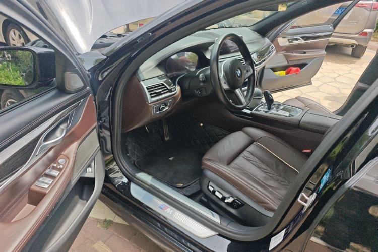 Used BMW 7 Series 2019 Restyled 730Li M Sport Package Driver Seat