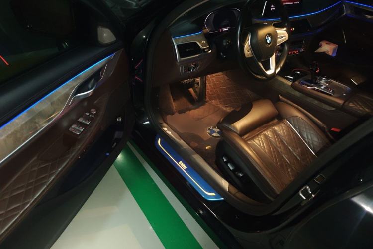 Used BMW 7 Series 2019 Restyled 740Li Leading Luxury Package Driver Seat
