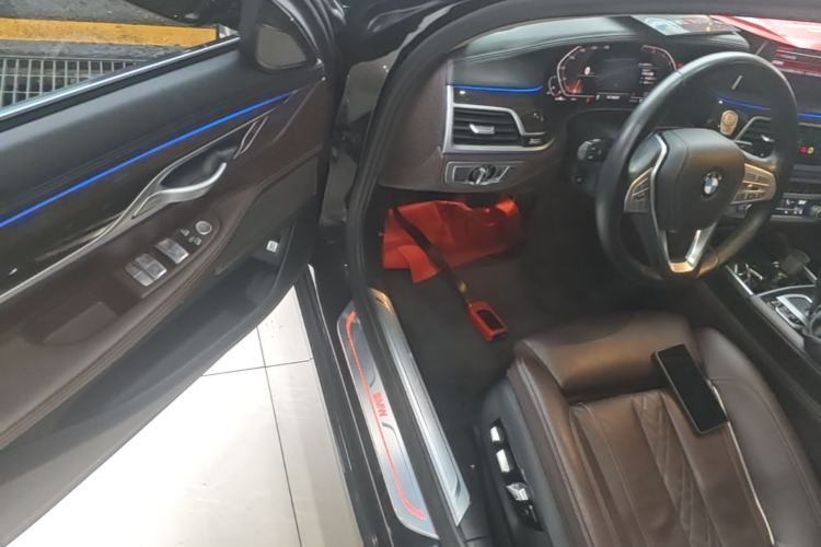 Used BMW 7 Series 2019 Updated 730Li Luxury Package Driver Seat