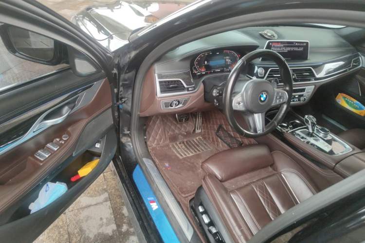 Used BMW 7 Series 2019 Restyled 730Li M Sport Package Driver Seat