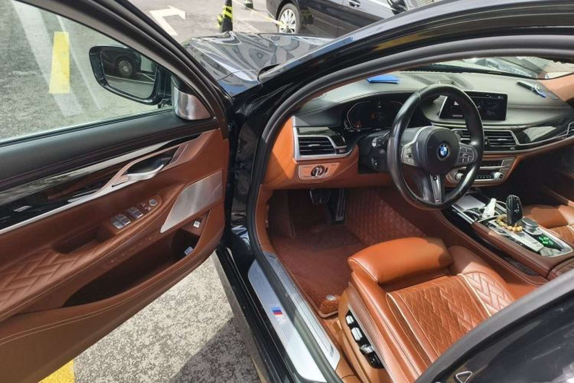 Used BMW 7 Series 2019 Restyled 740Li xDrive Executive M Sport Package Driver Seat