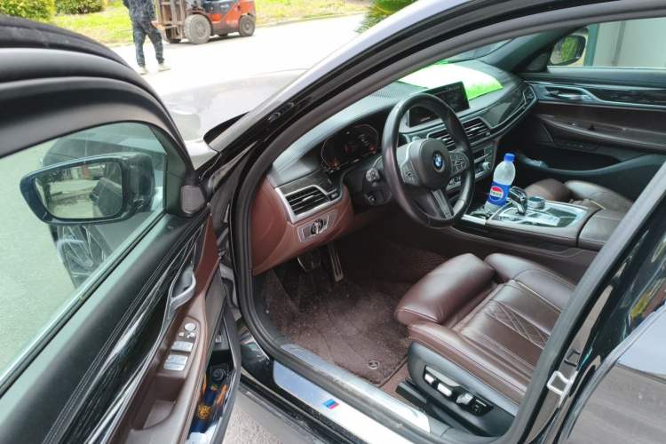 Used BMW 7 Series 2019 Restyled 740Li Leading Luxury Package Driver Seat