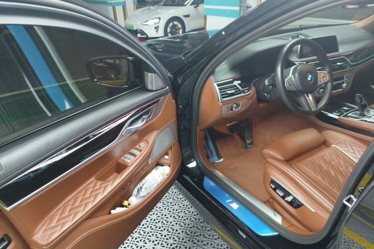 Used BMW 7 Series 2019 Updated 740Li Luxury Version M Sport Package Driver Seat