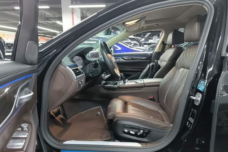 Used BMW 7 Series 2019 Updated 730Li Luxury Package Driver Seat