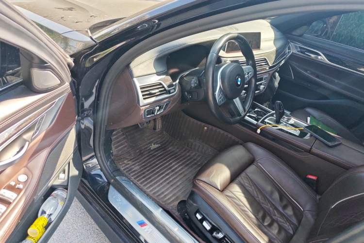 Used BMW 7 Series 2019 740Li Leading Model M Sport Package Driver Seat