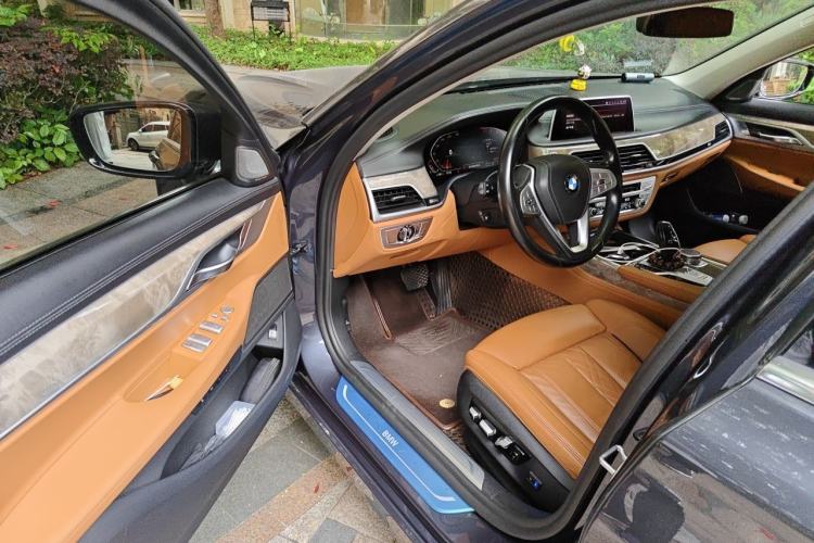 Used BMW 7 Series 2019 Restyled 740Li Leading Luxury Package Driver Seat