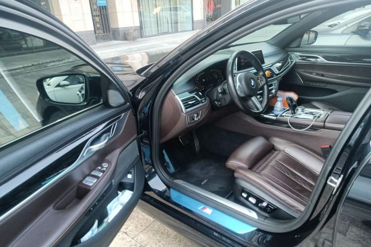 Used BMW 7 Series 2019 730Li M Sport Package Driver Seat