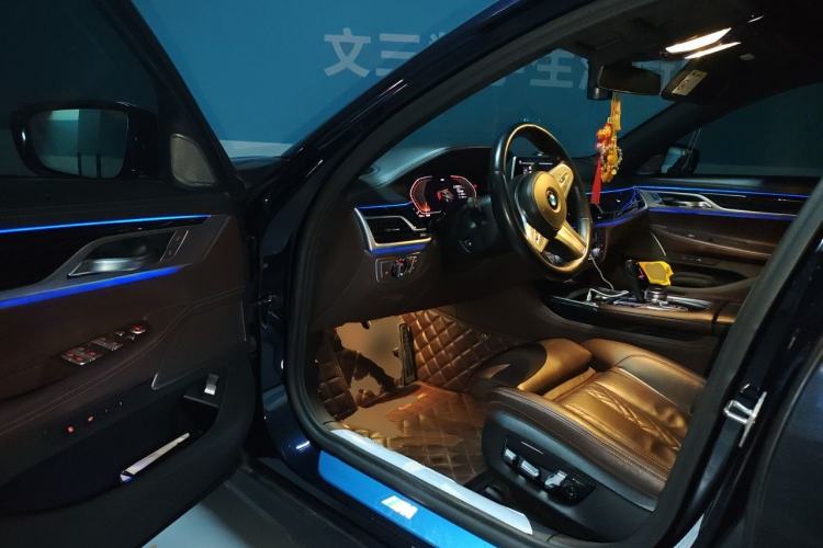 Used BMW 7 Series 2019 730Li M Sport Package Driver Seat