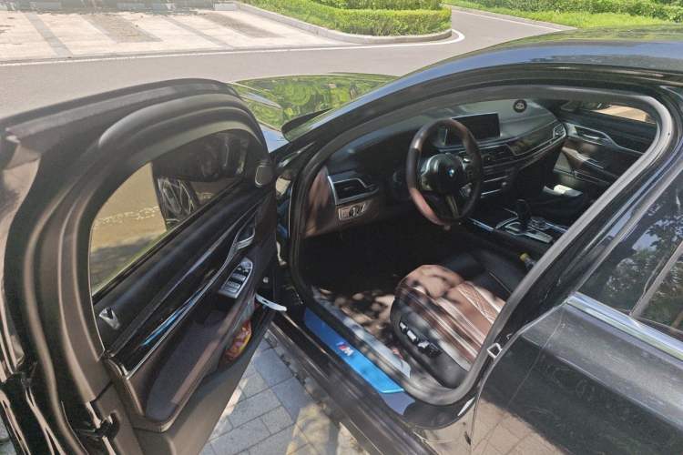 Used BMW 7 Series 2019 730Li M Sport Package Driver Seat