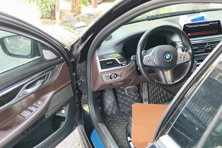 Used BMW 7 Series 2019 Restyled 730Li M Sport Package Driver Seat