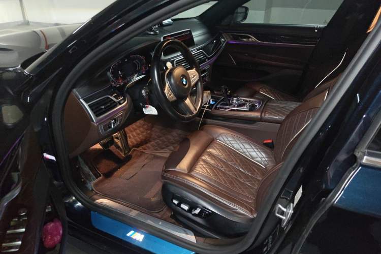 Used BMW 7 Series 2019 740Li Leading Model M Sport Package Driver Seat
