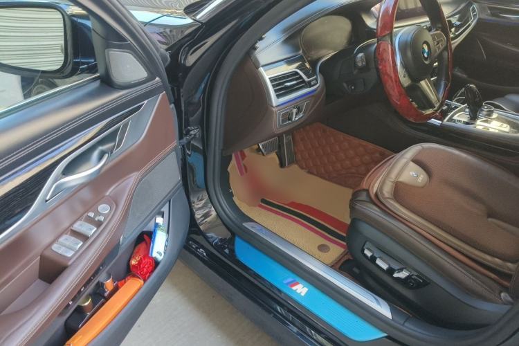 Used BMW 7 Series 2019 730Li M Sport Package Driver Seat