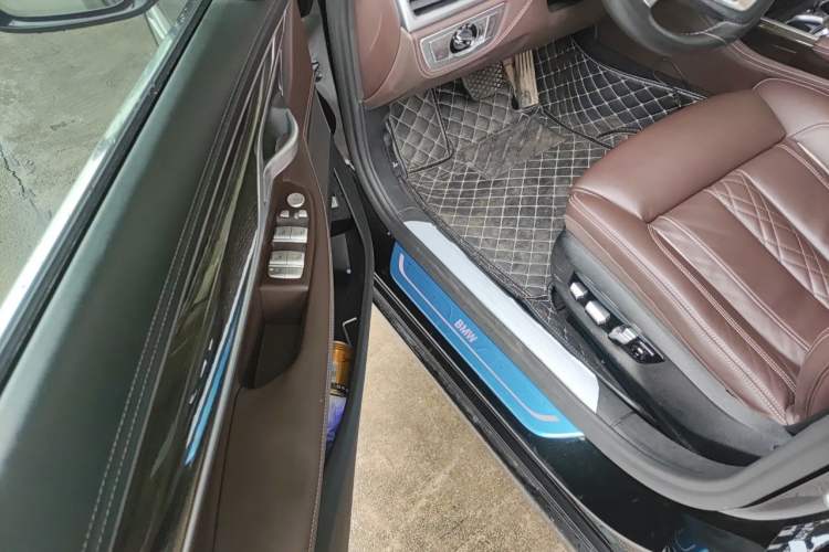 Used BMW 7 Series 2019 Updated 730Li Luxury Package Driver Seat