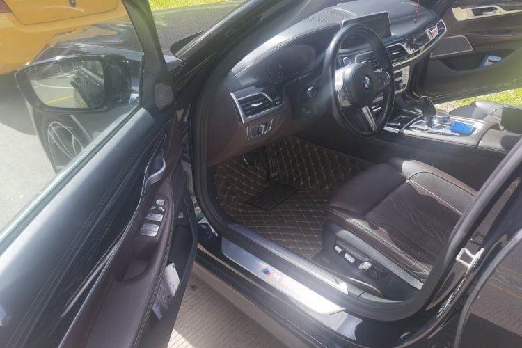 Used BMW 7 Series 2019 730Li M Sport Package Driver Seat