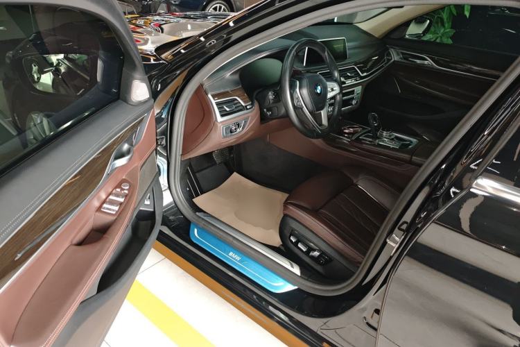 Used BMW 7 Series 2019 Updated 730Li Luxury Package Driver Seat