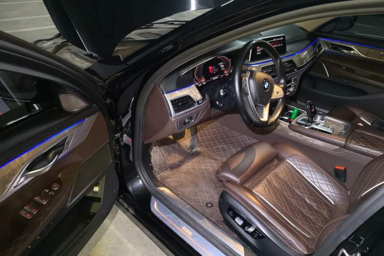 Used BMW 7 Series 2019 Restyled 740Li Leading Luxury Package Driver Seat