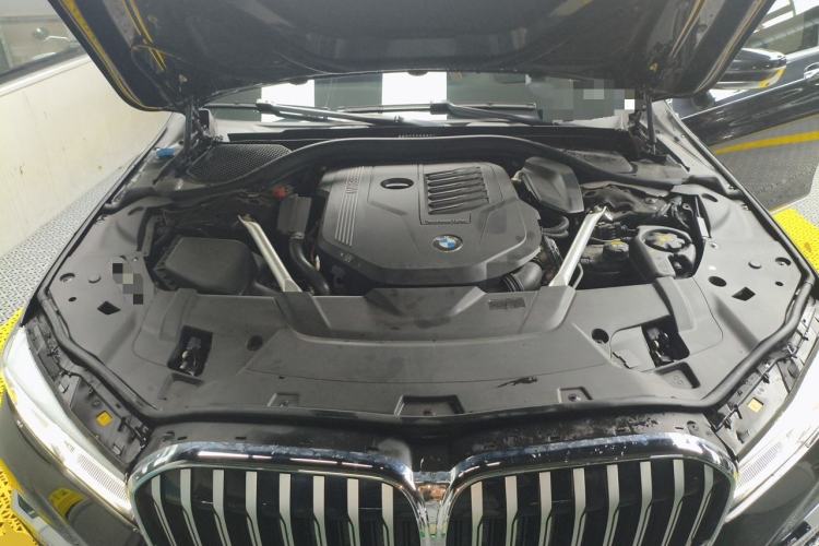 Used BMW 7 Series 2019 Updated 740Li Luxury Version M Sport Package Engine Bay