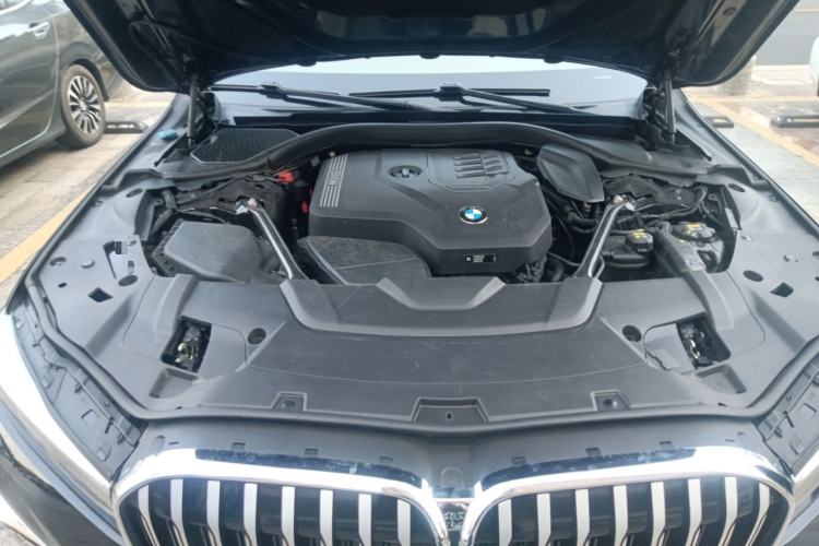Used BMW 7 Series 2019 730Li M Sport Package Engine Bay