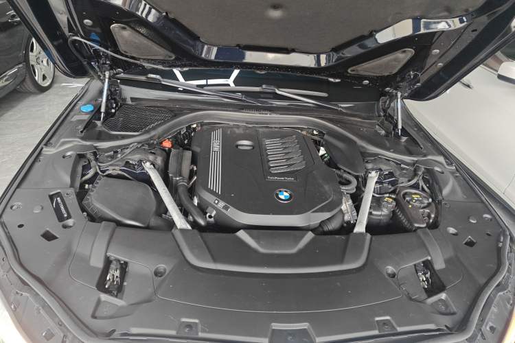 Used BMW 7 Series 2019 Restyled 740Li Leading Edition M Sport Package Engine Bay