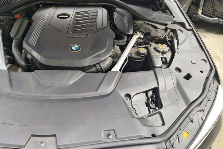 Used BMW 7 Series 2019 740Li Luxury Edition M Sport Package Engine Bay Left