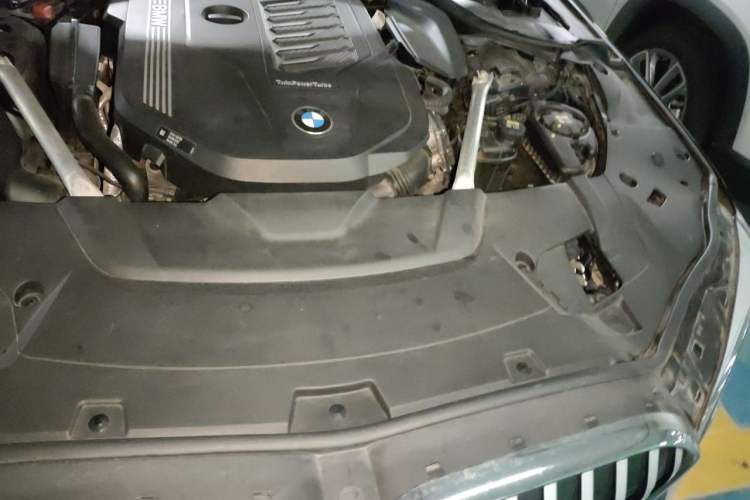 Used BMW 7 Series 2019 Restyled 740Li Leading Edition M Sport Package Engine Bay Left