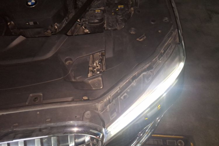Used BMW 7 Series 2019 730Li Luxury Package Engine Bay Left