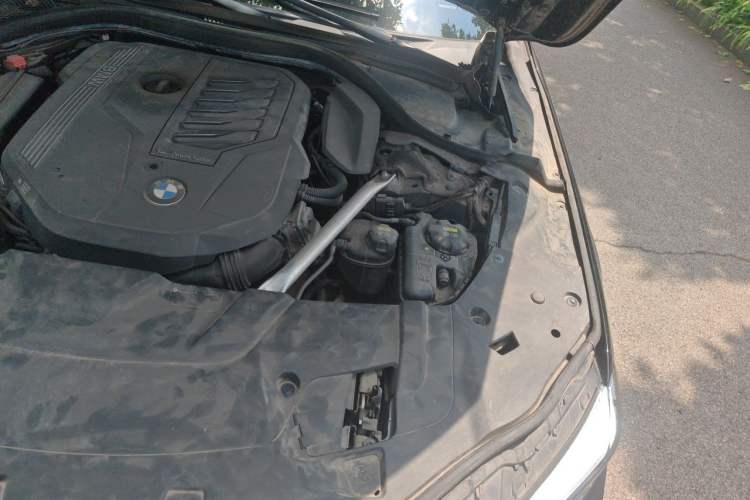 Used BMW 7 Series 2019 740Li xDrive Executive M Sport Package Engine Bay Left