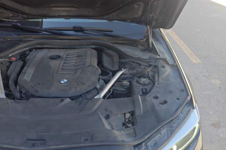 Used BMW 7 Series 2019 Restyled 740Li Leading Edition M Sport Package Engine Bay Left