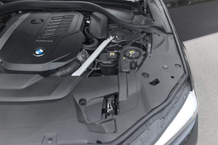 Used BMW 7 Series 2019 Restyled 740Li Leading Edition M Sport Package Engine Bay Left