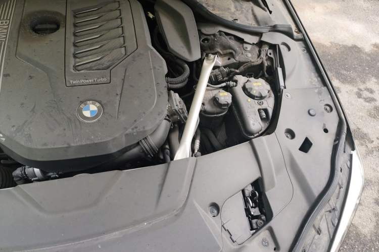Used BMW 7 Series 2019 740Li Leading Edition Luxury Package Engine Bay Left