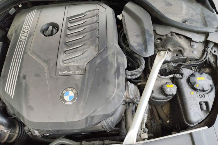 Used BMW 7 Series 2019 740Li Luxury Edition with Premium Package Engine Bay Left
