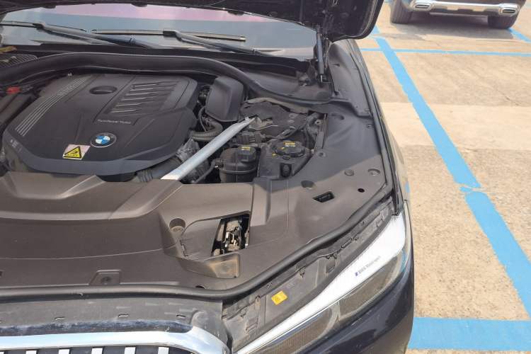 Used BMW 7 Series 2019 Restyled 740Li Leading Edition M Sport Package Engine Bay Left