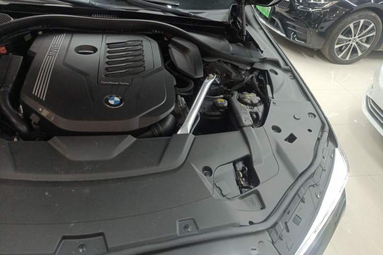 Used BMW 7 Series 2019 Restyled 740Li Leading Luxury Package Engine Bay Left