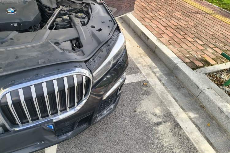 Used BMW 7 Series 2019 730Li M Sport Package Engine Bay Left