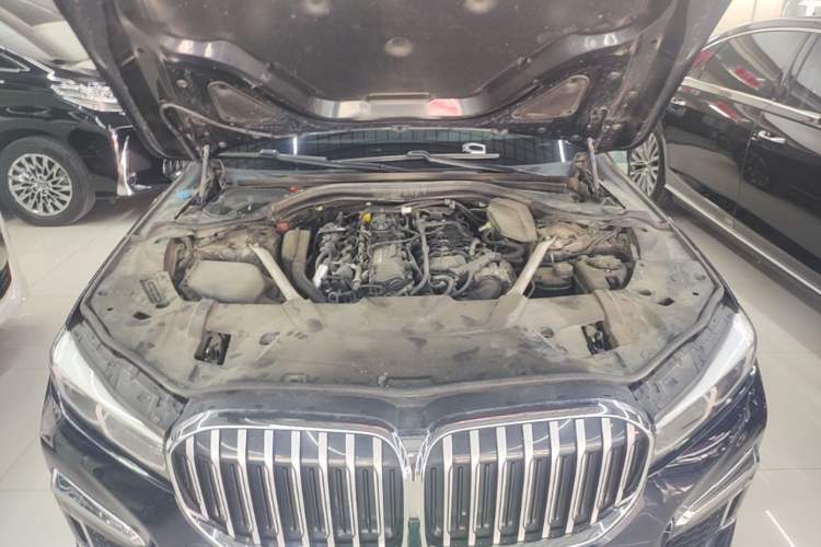 Used BMW 7 Series 2019 740Li Leading Model M Sport Package Engine Bay