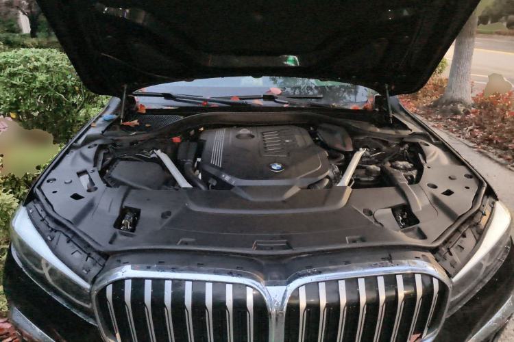 Used BMW 7 Series 2019 740Li Leading Model M Sport Package Engine Bay