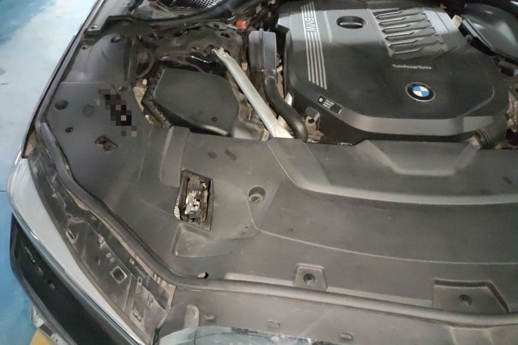 Used BMW 7 Series 2019 Restyled 740Li Leading Edition M Sport Package Engine Bay Right