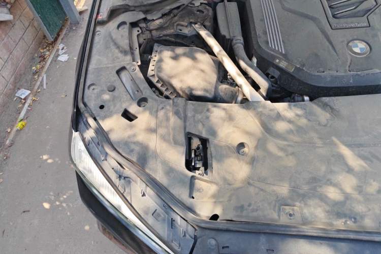 Used BMW 7 Series 2019 740Li Leading Model M Sport Package Engine Bay Right