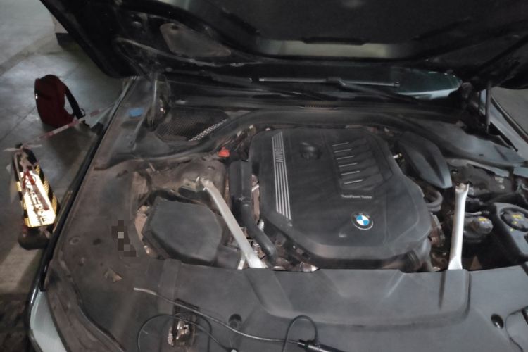 Used BMW 7 Series 2019 Updated 740Li Luxury Version M Sport Package Engine Bay Right