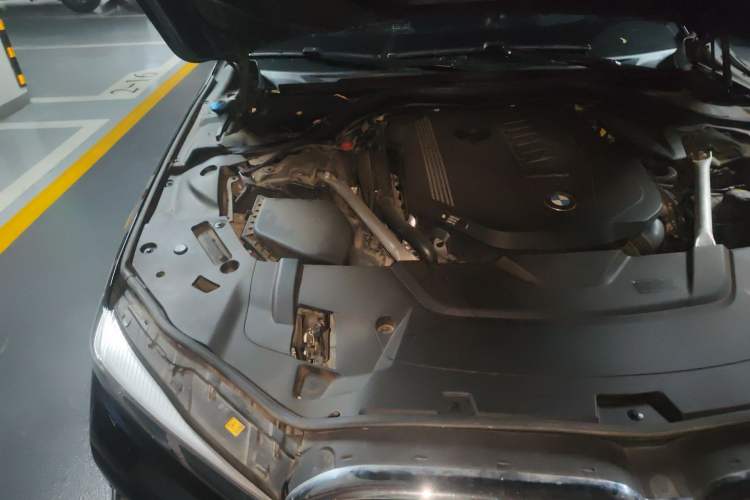 Used BMW 7 Series 2019 Restyled 740Li xDrive Executive M Sport Package Engine Bay Right