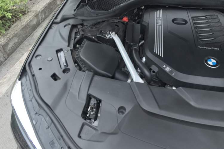 Used BMW 7 Series 2019 Restyled 740Li Leading Edition M Sport Package Engine Bay Right