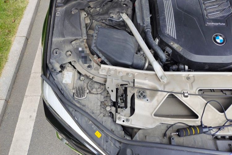 Used BMW 7 Series 2019 Updated 740Li Luxury Version M Sport Package Engine Bay Right