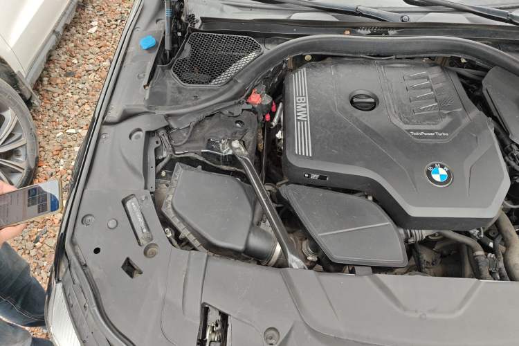 Used BMW 7 Series 2019 730Li Luxury Package Engine Bay Right