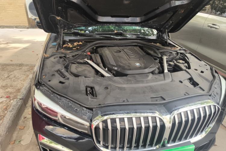 Used BMW 7 Series 2019 Restyled 740Li Leading Edition M Sport Package Engine Bay Right