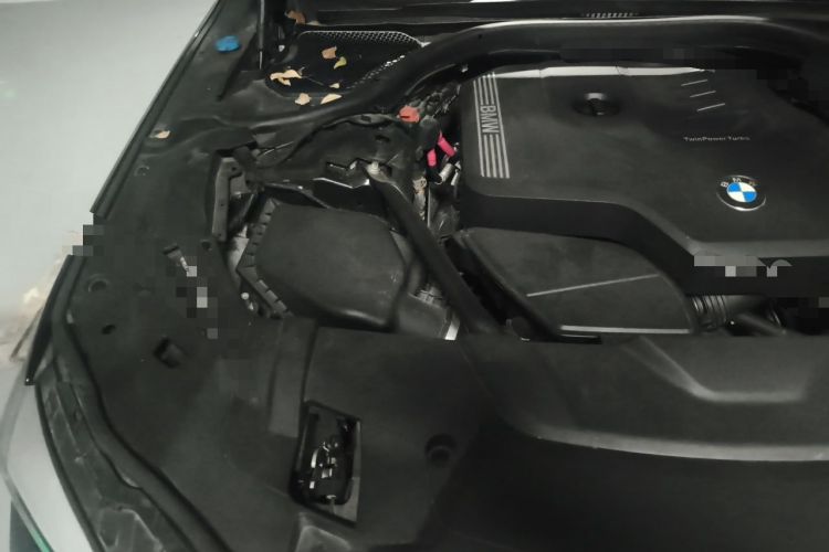Used BMW 7 Series 2019 730Li M Sport Package Engine Bay Right