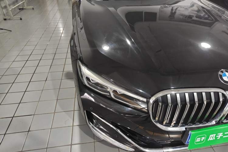 Used BMW 7 Series 2019 740Li Leading Edition Luxury Package Engine Bay Right