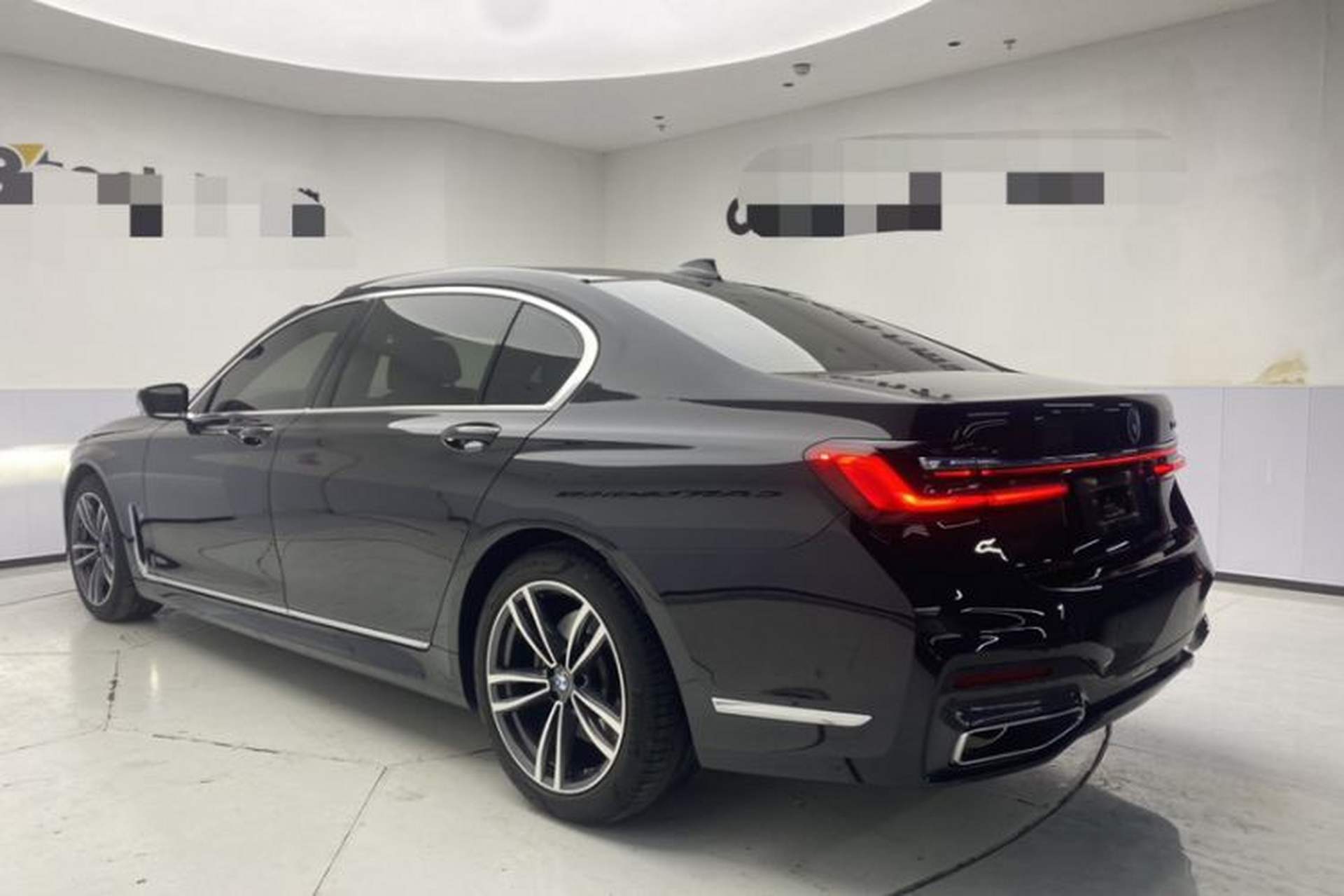 Used BMW 7 Series 2019 Restyled 730Li M Sport Package Exterior 2