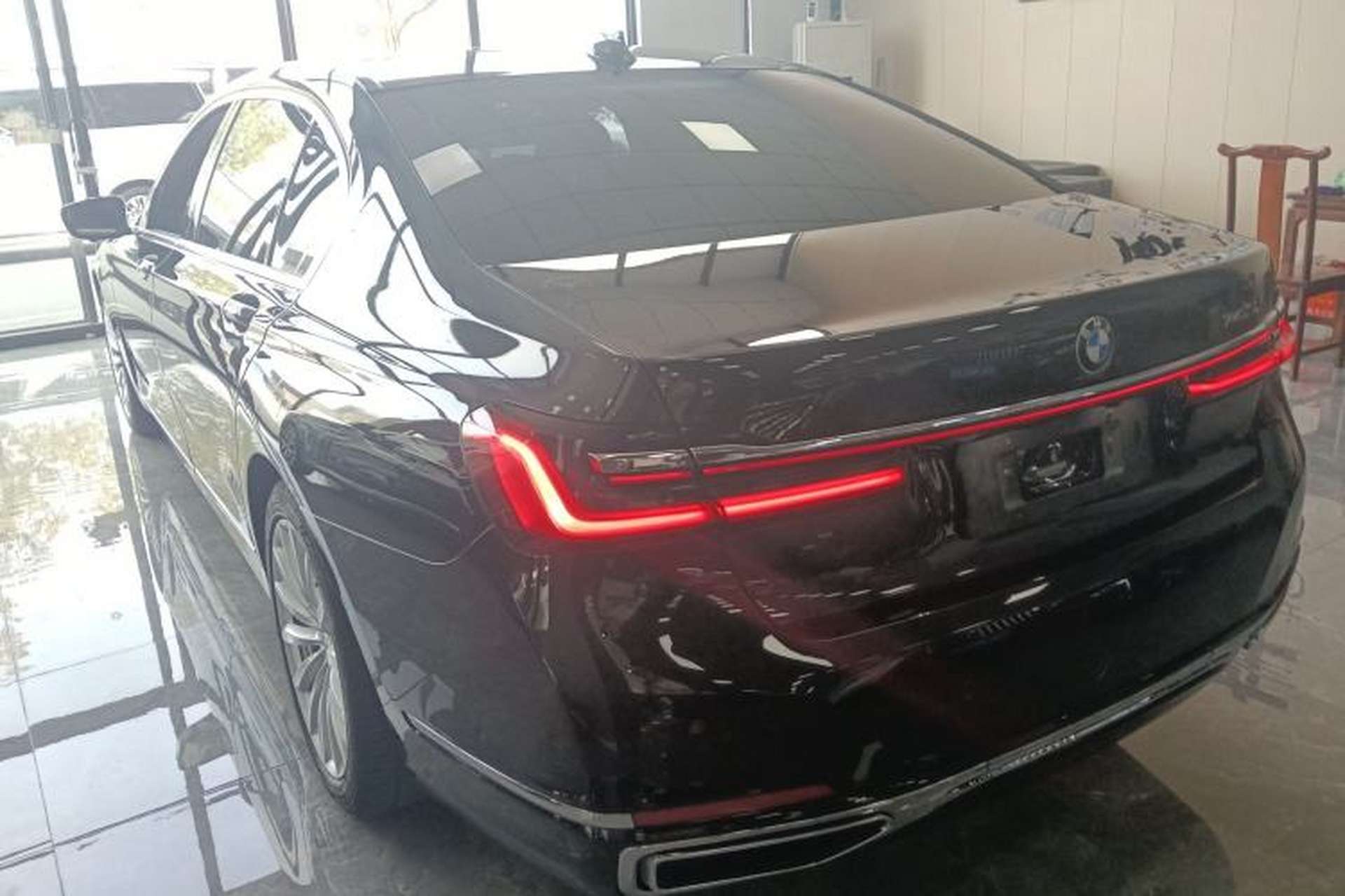 Used BMW 7 Series 2019 730Li Luxury Package Exterior 2