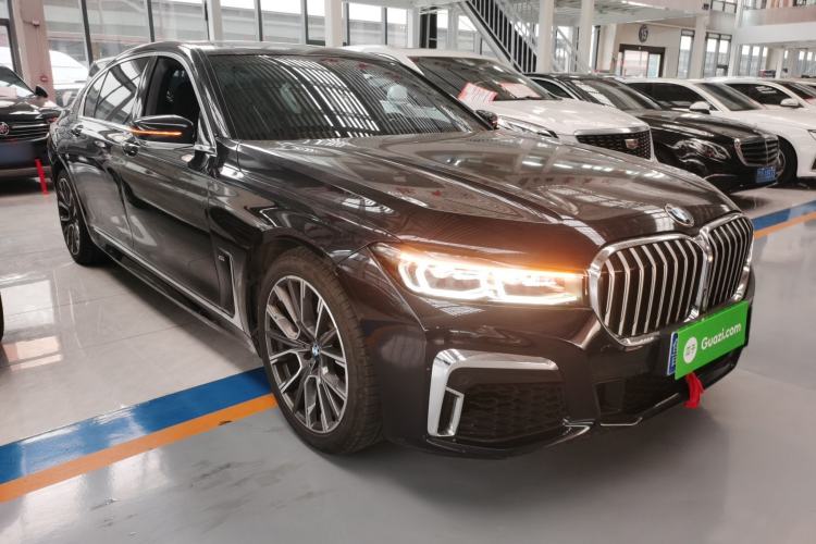 Used BMW 7 Series 2019 Restyled 730Li M Sport Package Exterior 2
